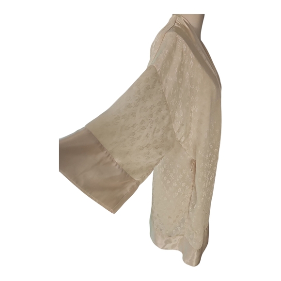 Cacique Lingerie Satin Kimono Robe Petite Small Cream - Picture 3 of 10